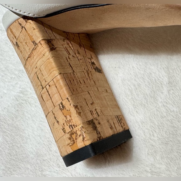 Jimmy Choo Sz 7.5 (37.5) white Sandals w/ Chunky Cork Heel - Excellent Condition - Picture 13 of 16